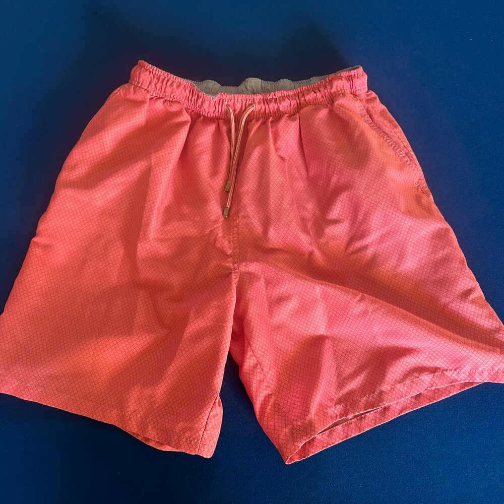 Handsome pre-loved Peter Millar men's swim trunks, great shape, XL!